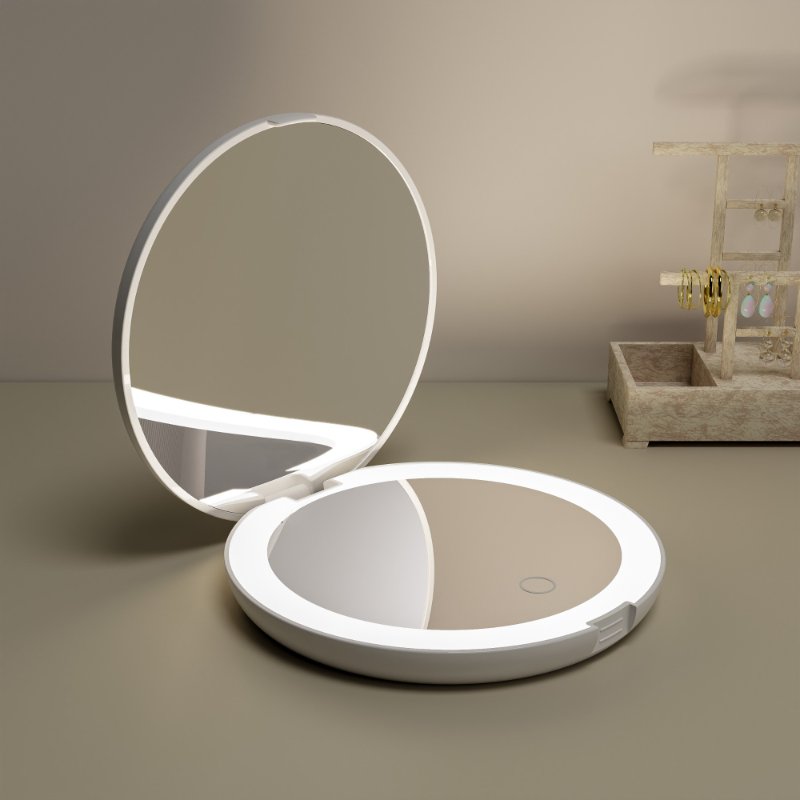 RM175 Rechargeable Led Compact Mirror
