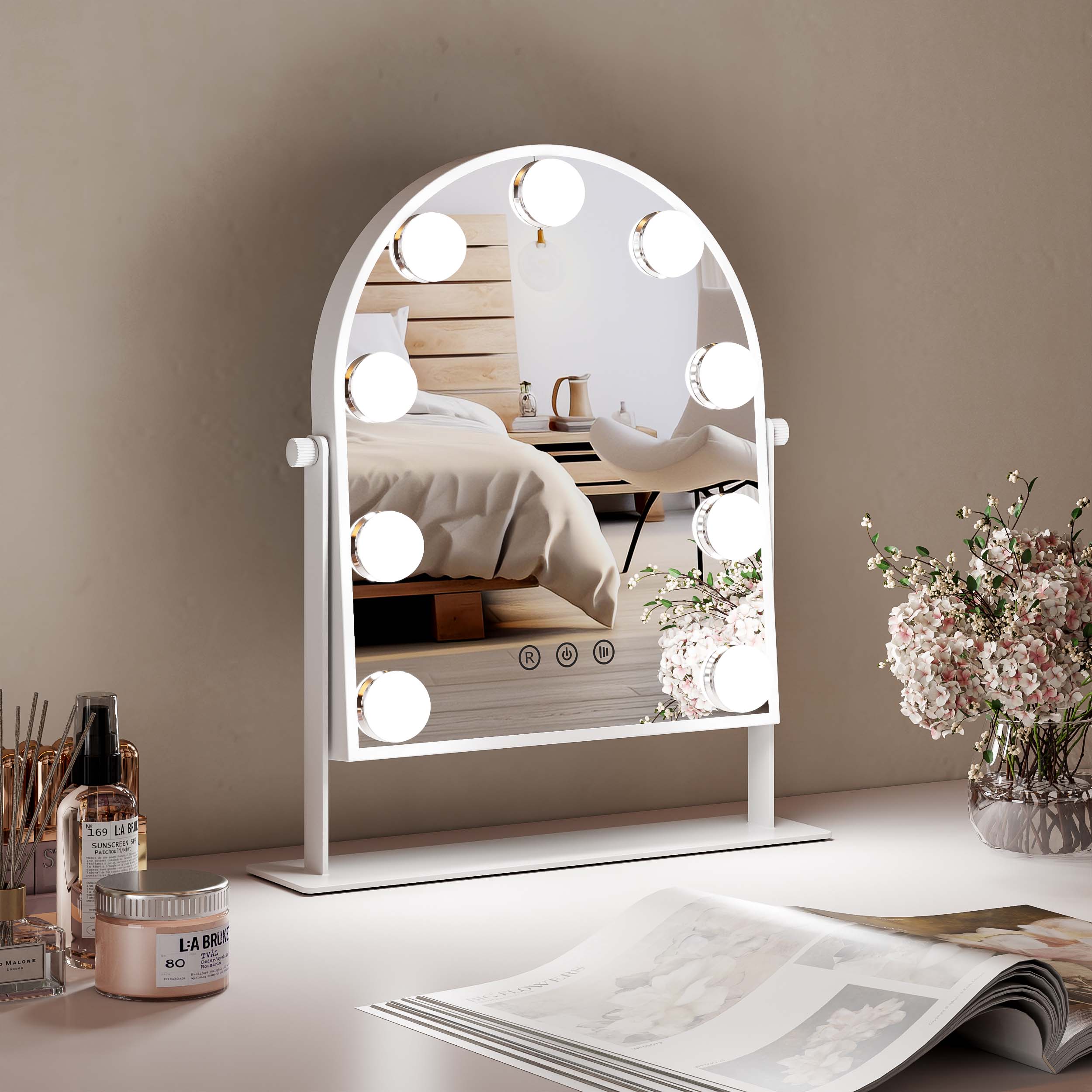 1735348809233639.jpg Arch Hollywood Mirror