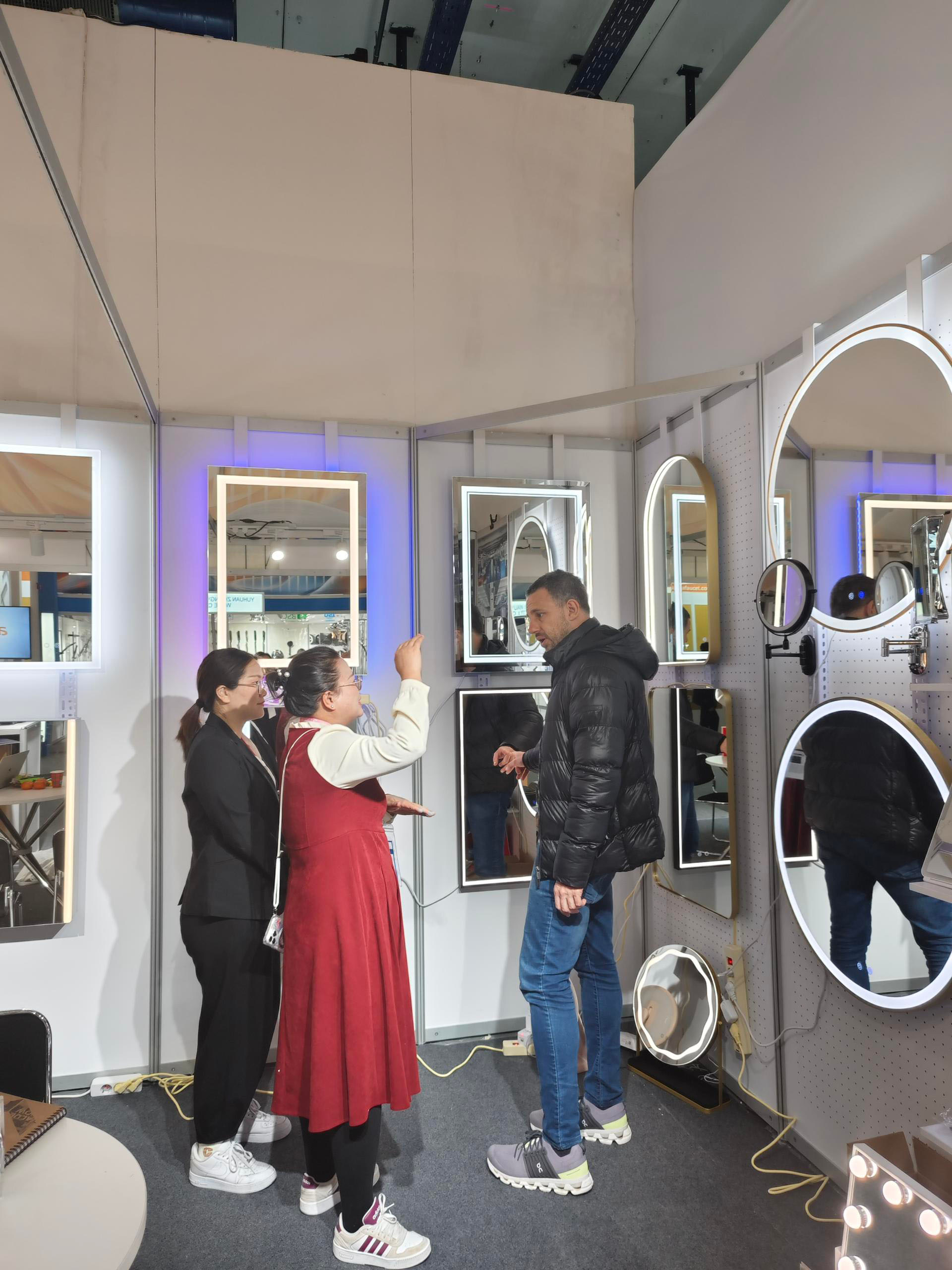 DAPAI Mirror-ISH 2025